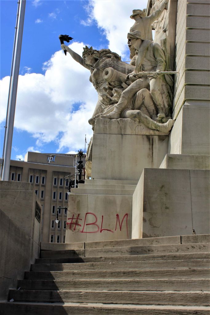 Graffiti on Soldiers and Sailors Monument