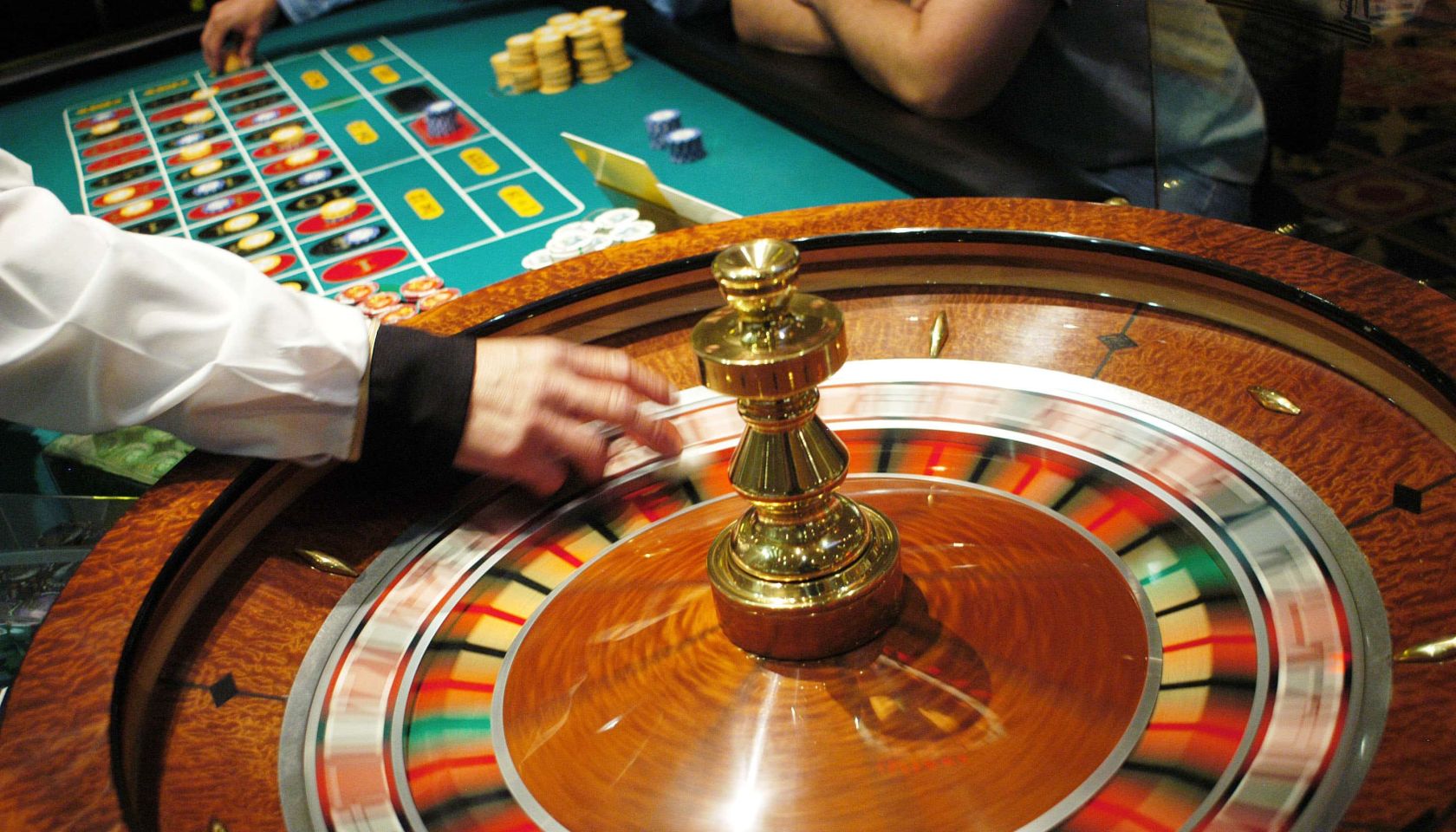 Roulette table