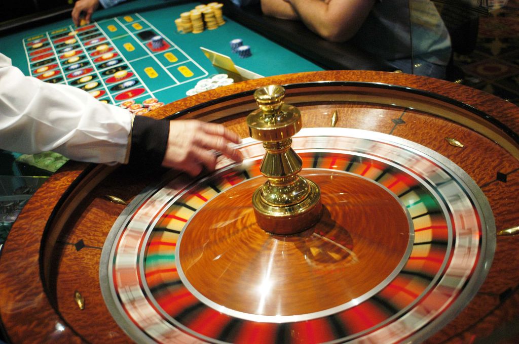 Roulette table