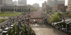 Joggers begin the race at the One America 500 Festival Mini-Marathon in Indianapolis, IN, May 7, 2005.