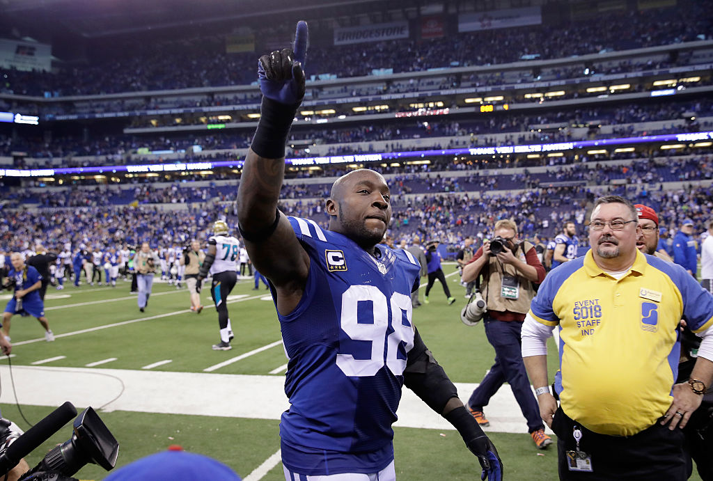 Robert Mathis to Be Inducted into Colts Ring of Honor WIBC 93.1 FM