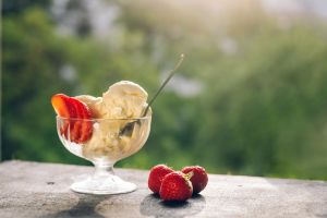 Vanilla sundae ice cream in cup