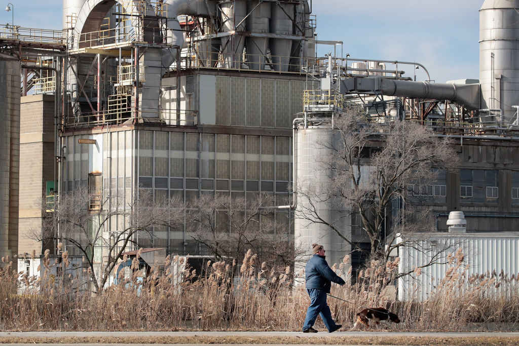 U.S. Carbon Emissions Rise 3.4 Percent As Surging Economy Expands