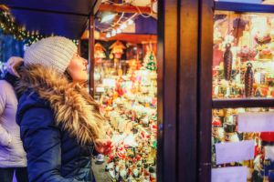 Looking for a present at market stall