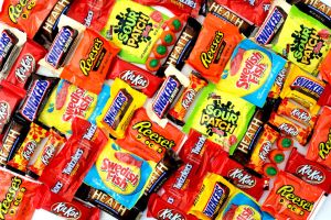pandemic candy consumption snickers kit kat twizzler sour patch kids reeses
