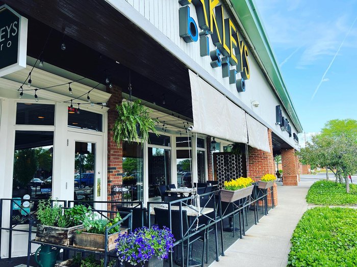 Oakleys Bistro