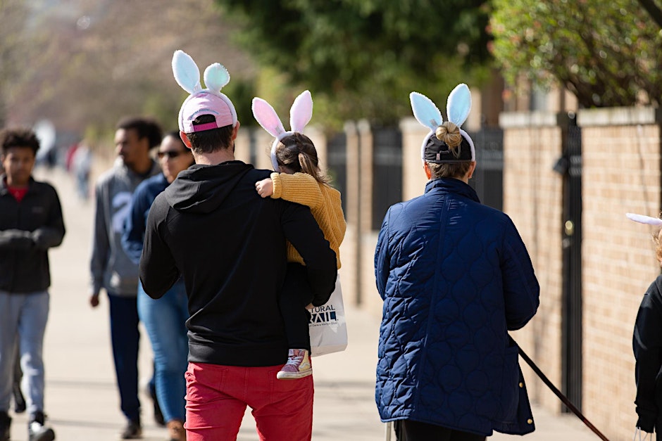 eggventure on the canal downtown indianapolis egg hunt