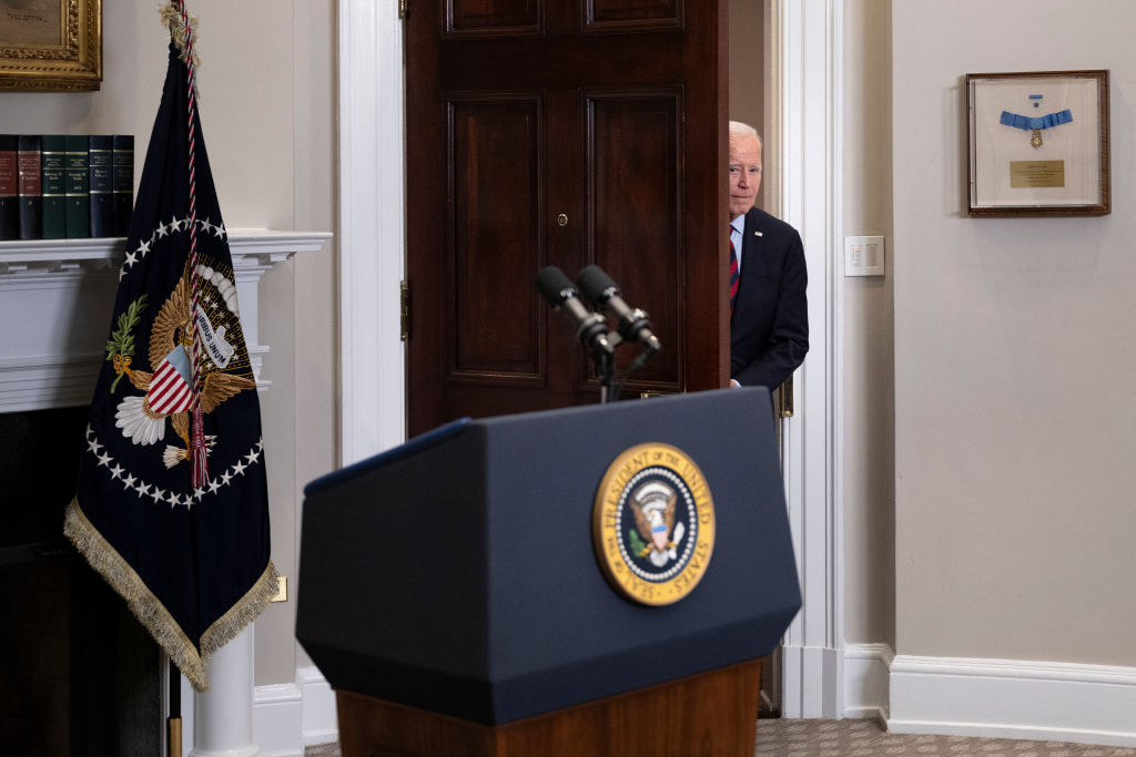 TOPSHOT-US-POLITICS-BIDEN-EDUCATION-DEBT