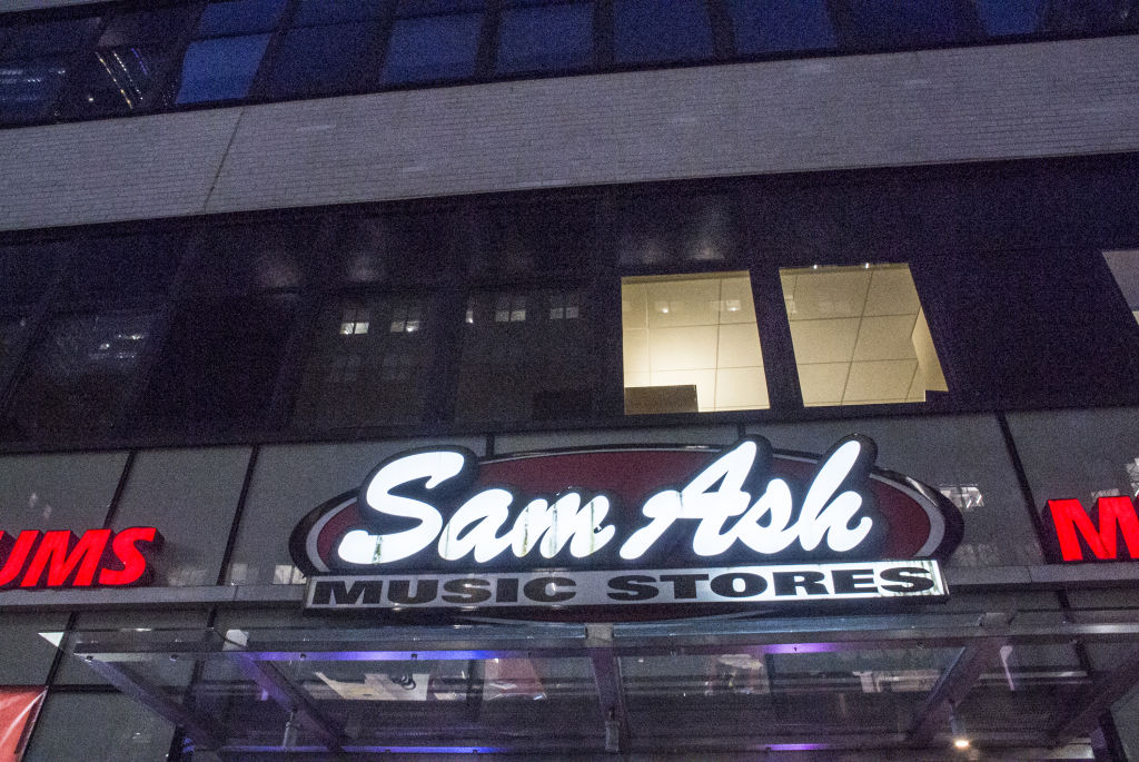 Sam Ash Music to close all stores, including Castleton location