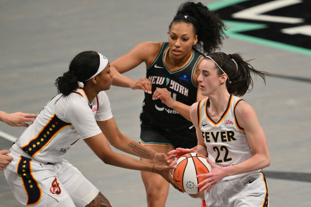 Caitlin Clark and Aliyah Boston Try to Get a Bucket