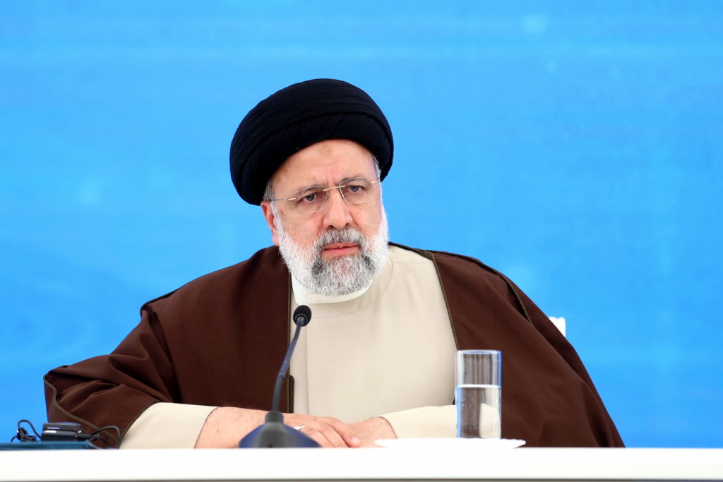 Helicopter Carrying Iran President Reportedly Crashes Near Azerbaijan