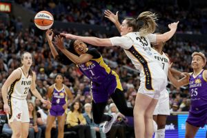 Indiana Fever v Los Angeles Sparks