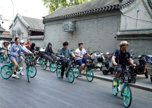 CHINA-BEIJING-INT'L STUDENTS-CYCLING (CN)