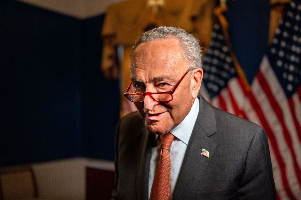 Schumer says Trump should replace Vance