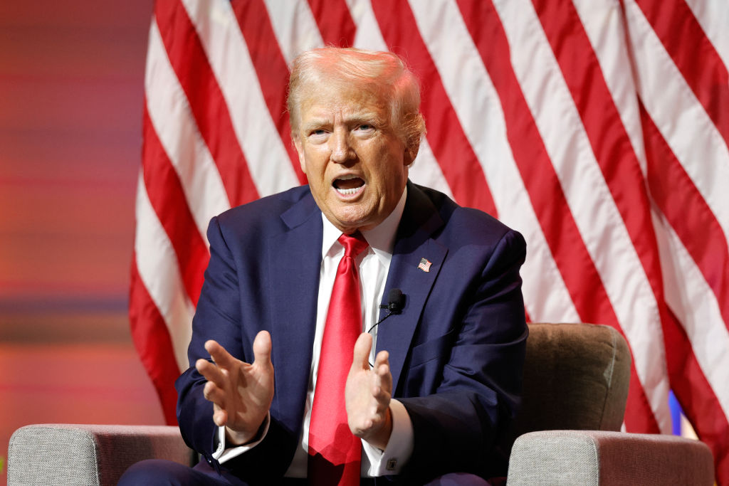 Contentious Trump Meeting with National Association of Black Journalists