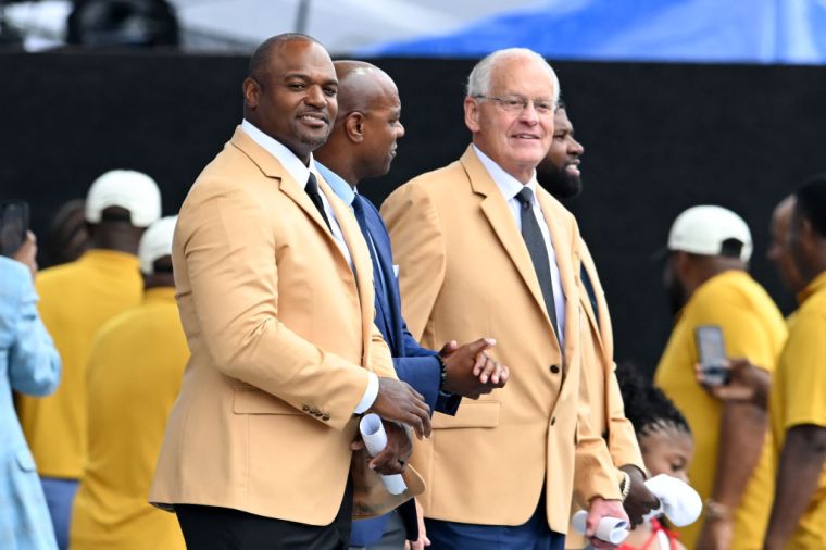 Dwight Freeney Stands Shoulder to Shoulder with Other Legends