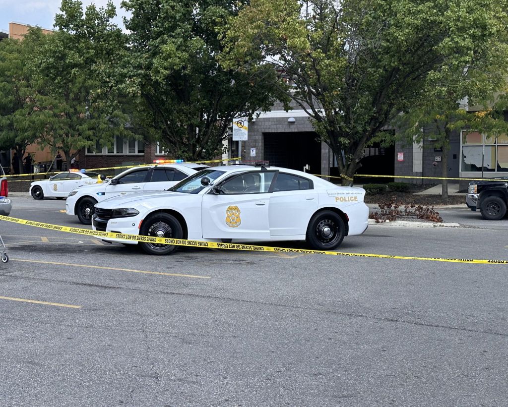 Current image: Shooting at Kroger