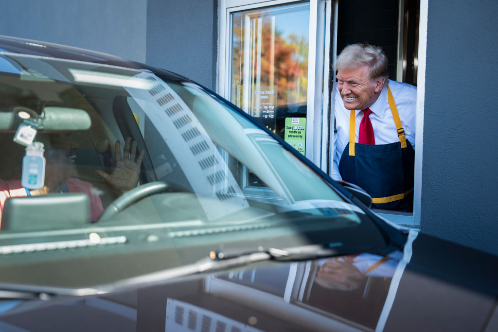 Critics complain Trump McDonalds appearance was staged