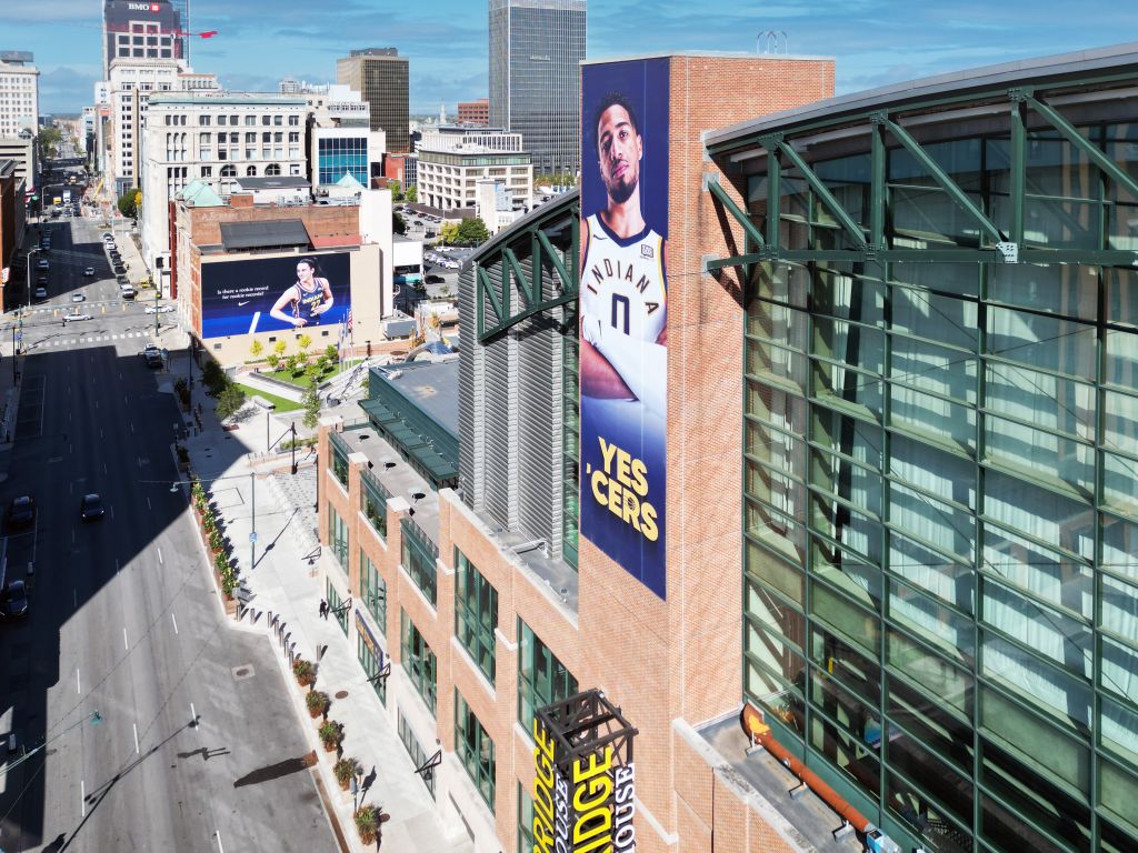 Tyrese Haliburton dominates the skyline