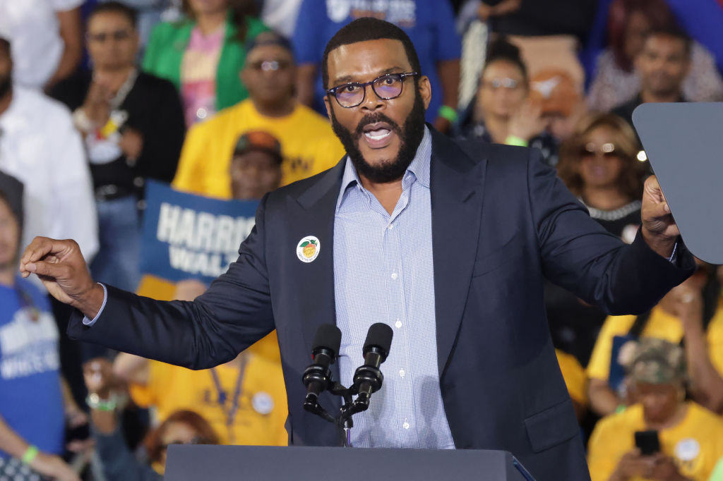 Tyler Perry comes out for Kamala