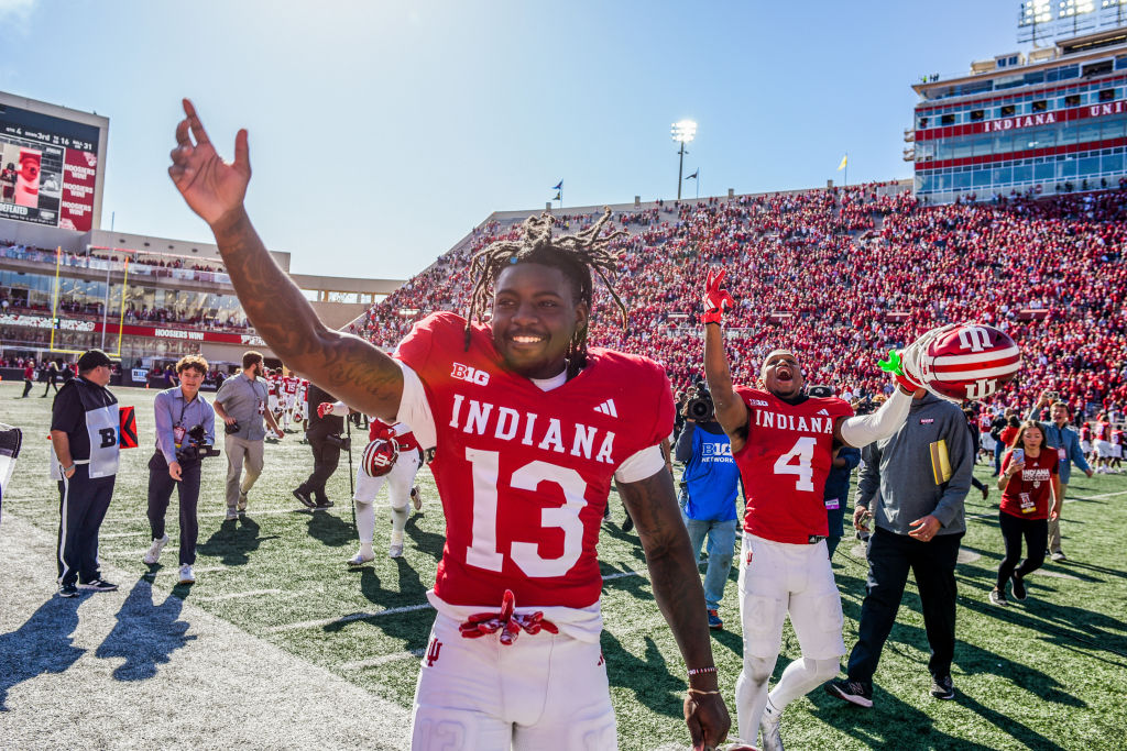 Hoosiers Improve to 8-0