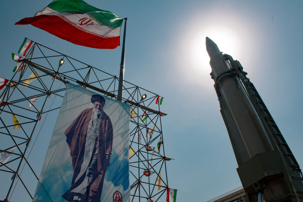 Iran-Missiles-Display-44th-Anniversary-War