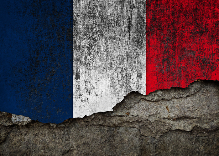 French PM Michel Bariner loses no-confidence vote