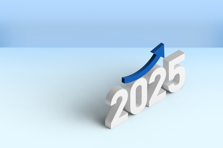 2025 with an Upward Arrow Representing Growth and Progress