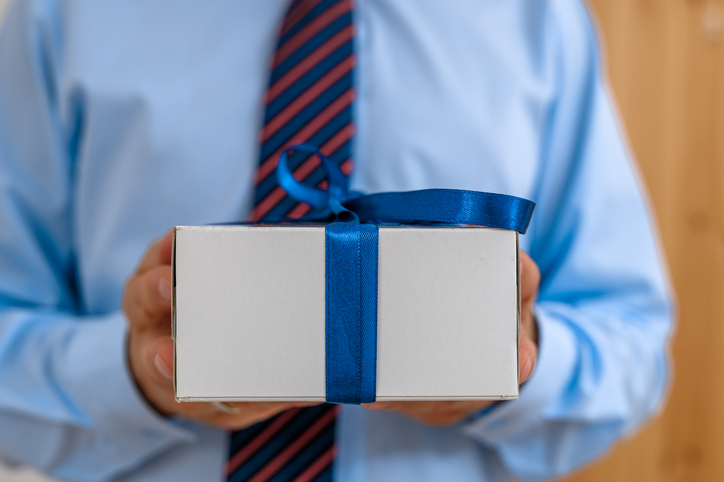 Are you a good gift wrapper?