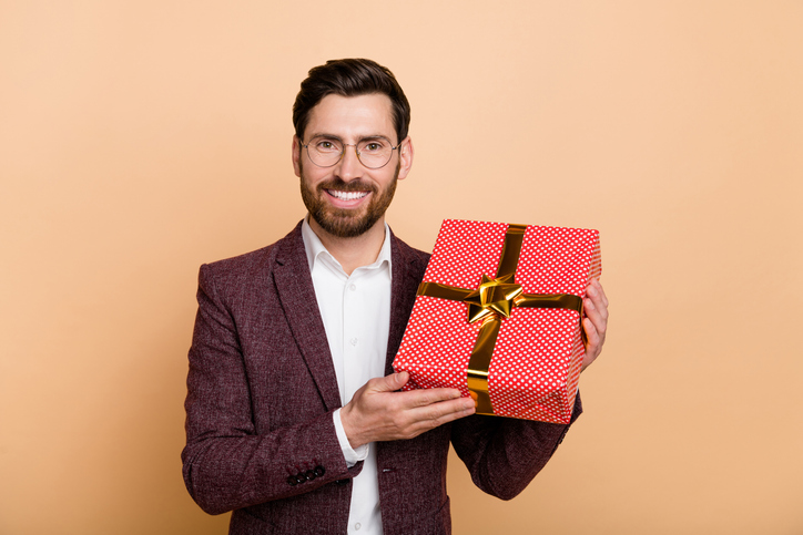 Are Gifts for boss buying favor?