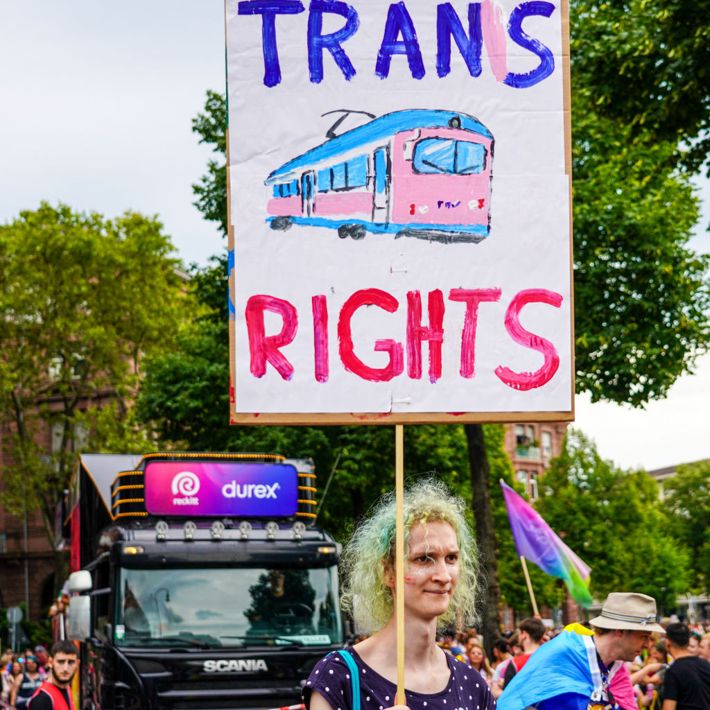 Never bend to the pronoun mob