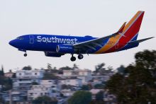 Woman on Southwest Flight Strips Naked, Defecates on Seat