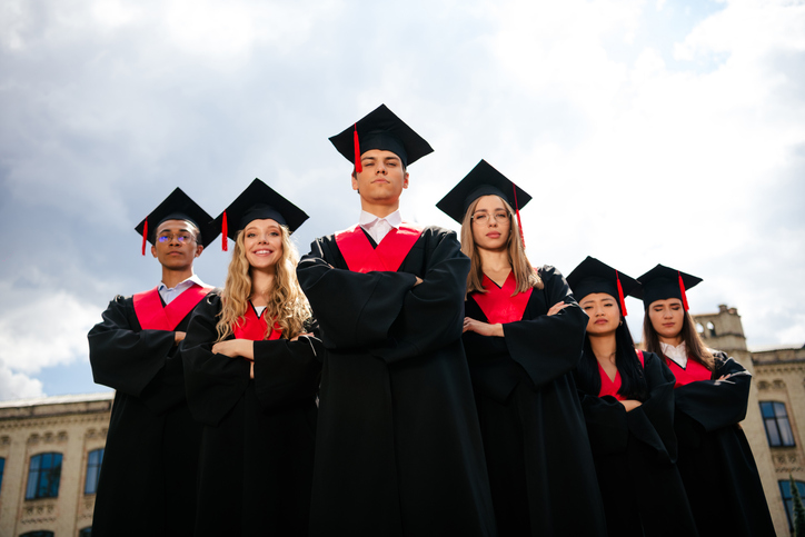 Most Gen Z Graduates Now Think College Was Waste of Money