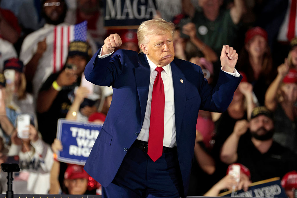 TOPSHOT-US-POLITICS-TRUMP