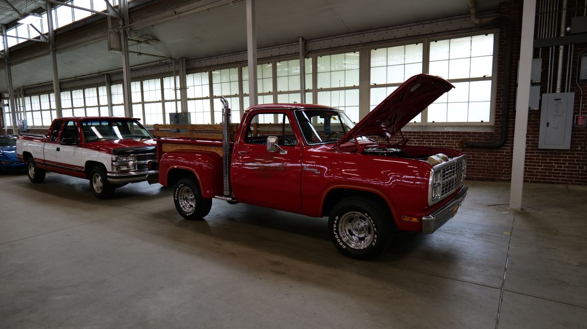 Tony Katz broadcasts live from the mecum Auction ISF