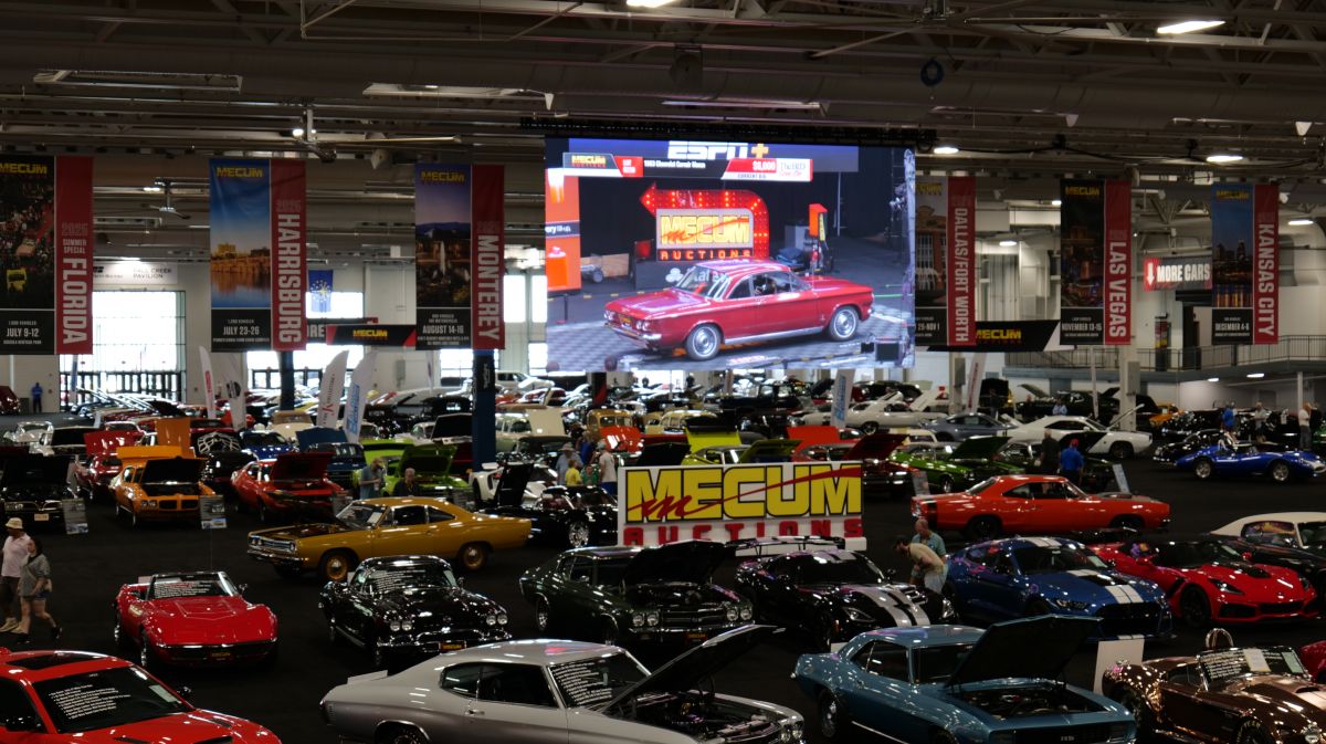 Tony Katz broadcasts live from the mecum Auction ISF