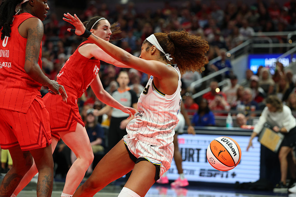 Chicago Sky v Indiana Fever