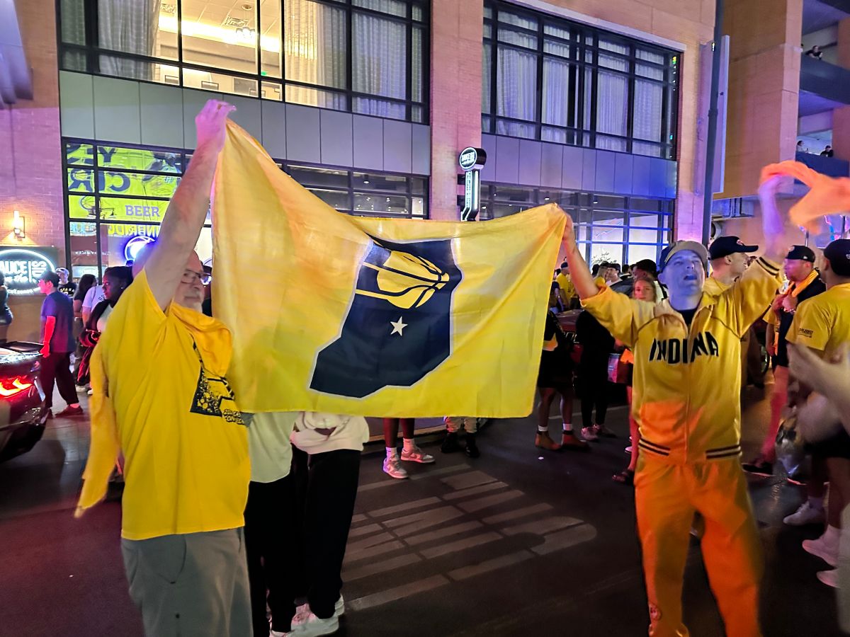 Pacers Reach Finals