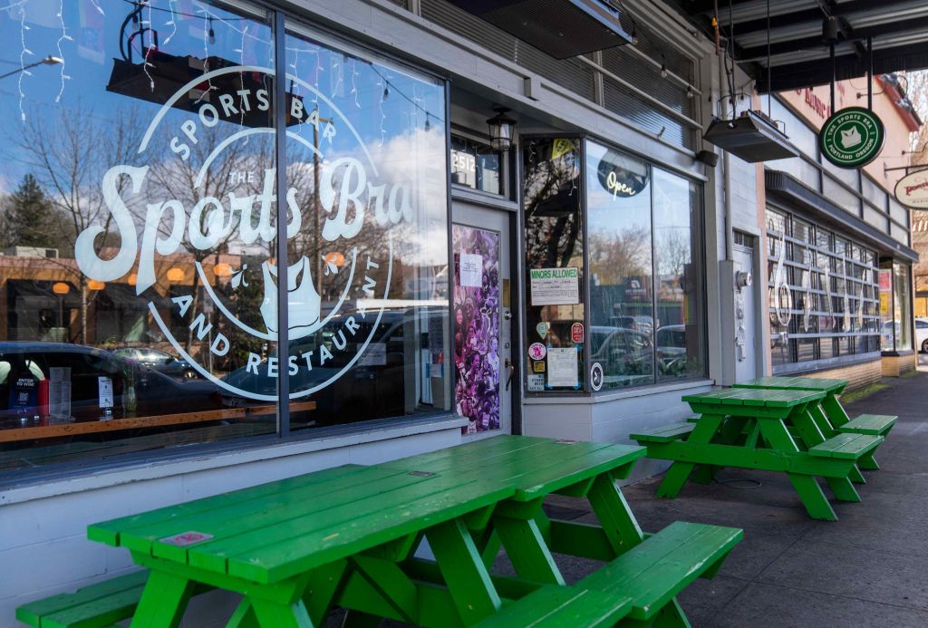 Things You Should Know About The Sports Bra, A Women Sports bar Coming To Indianapolis
