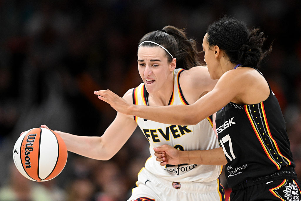 Indiana Fever v Connecticut Sun