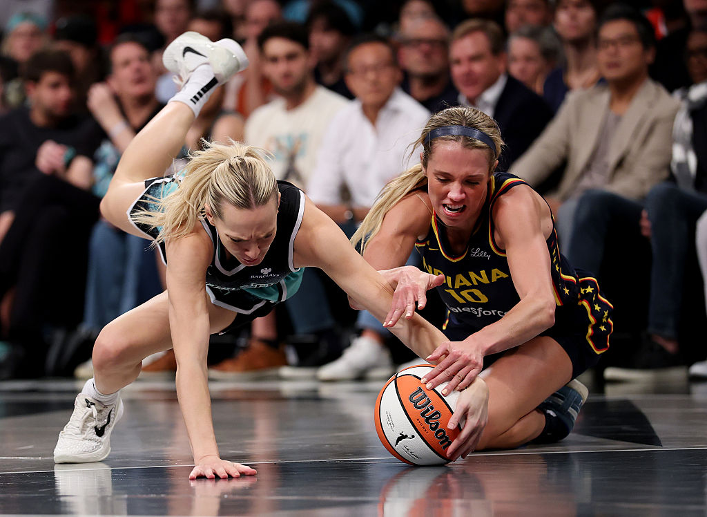 Indiana Fever v New York Liberty