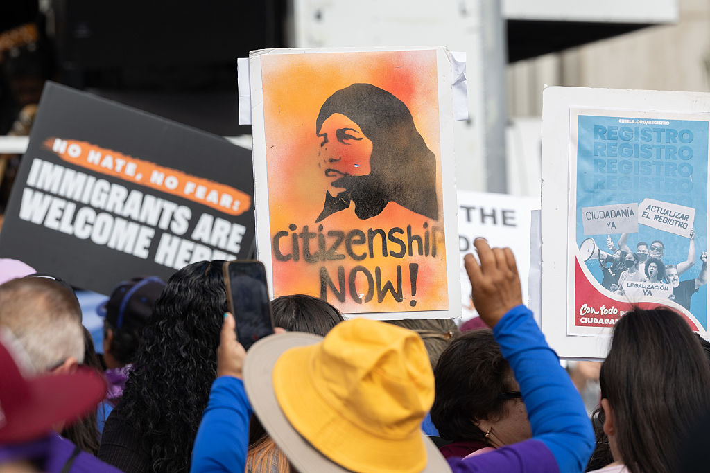 Groups protest renewed immigration raids