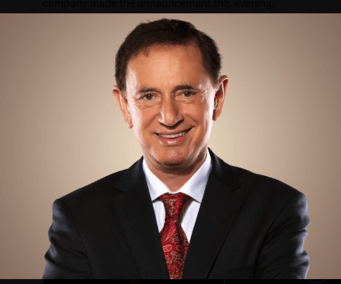Forest Lucas dies