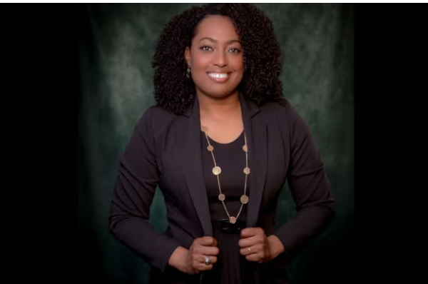 Jennifer Ruth-Green
