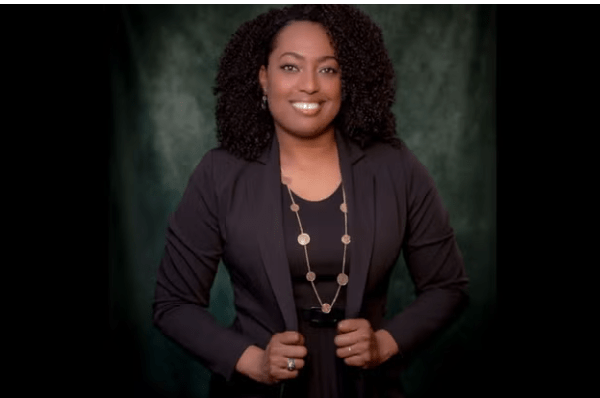Jennifer Ruth-Green
