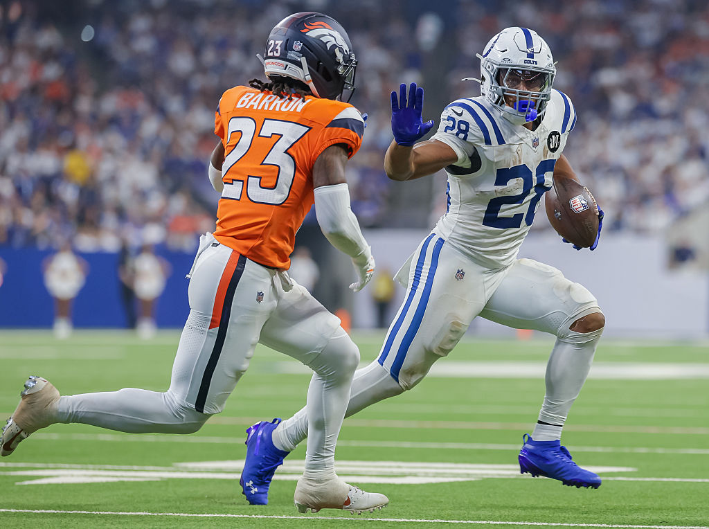 Denver Broncos v Indianapolis Colts - NFL 2025