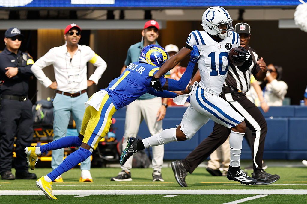 Indianapolis Colts v Los Angeles Rams