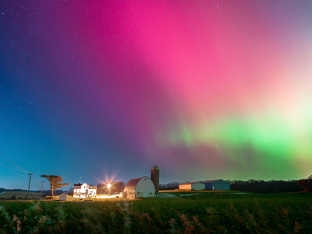 Solar Storm Lights Up Wisconsin Farmland In Rare Aurora Spectacle