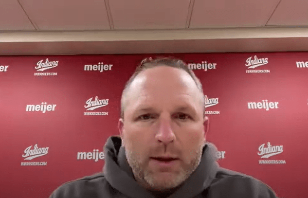 Darian DeVries press conference