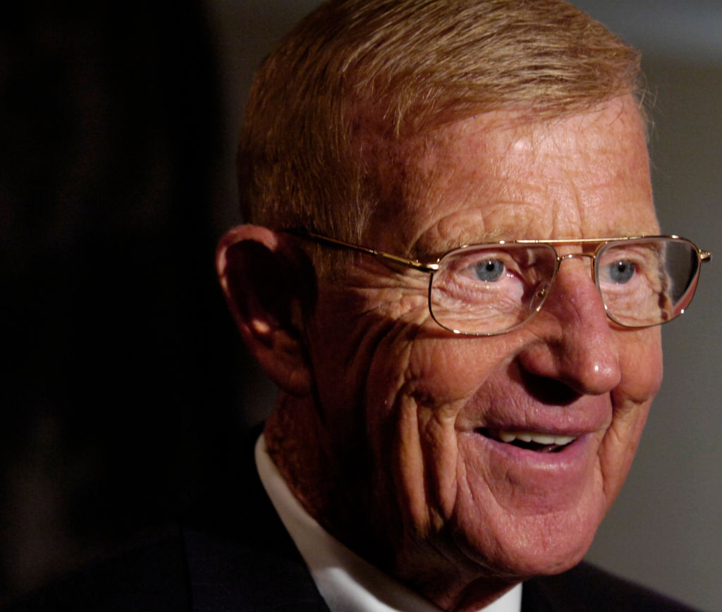 4/26/2006 Photo by Krissy Krummenacker 200600900 Former Notre Dame football coach Lou Holtz during a press conference before the Caron Foundation award dinner Wednesday, April 26, 2006, at the Sheraton in Wyomissing.